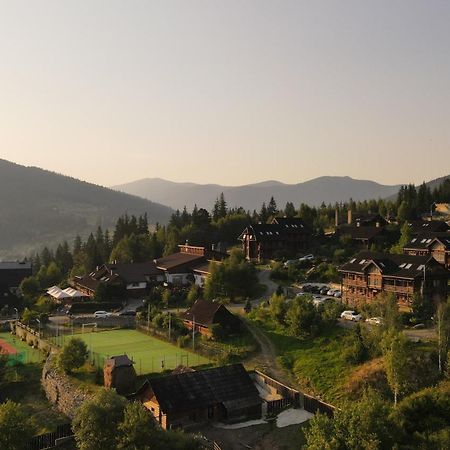 Koruna Tatariw Exterior foto