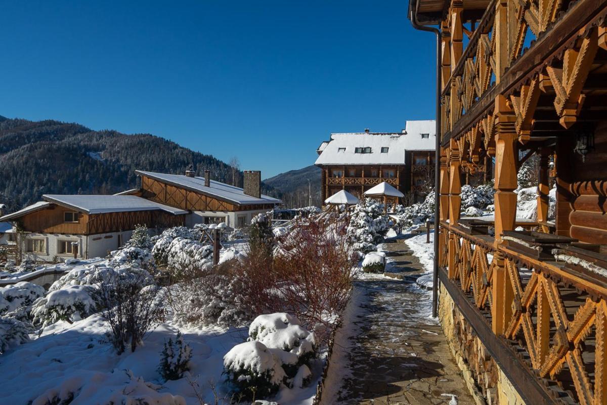 Koruna Tatariw Exterior foto